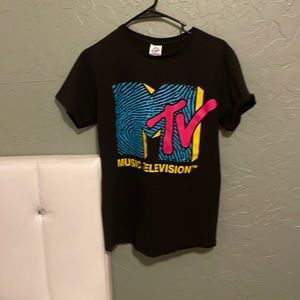 MTV shirt